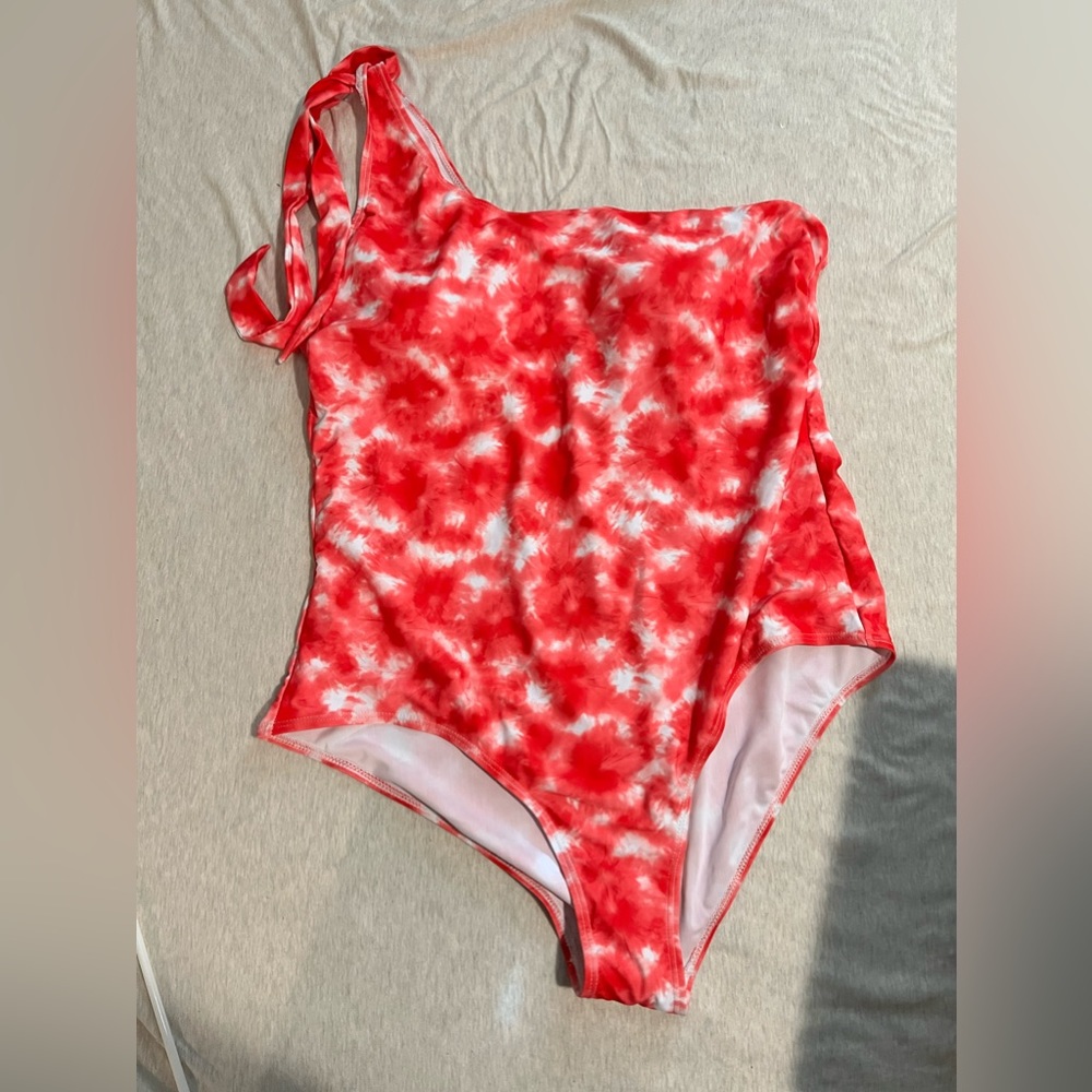 Women’s Chic Soul One Shoulder Bathing Suit size 2XL